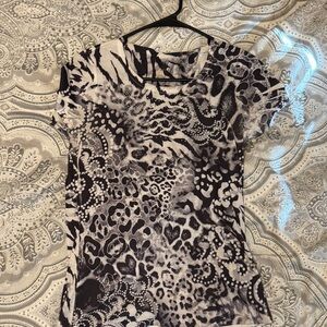 Women’s Black & White Animal Print Short Sleeve Top